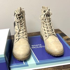 Whites mountain boots beige 7.5